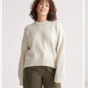 Quince 100% Organic Cotton Boyfriend Crew Sweater *defect